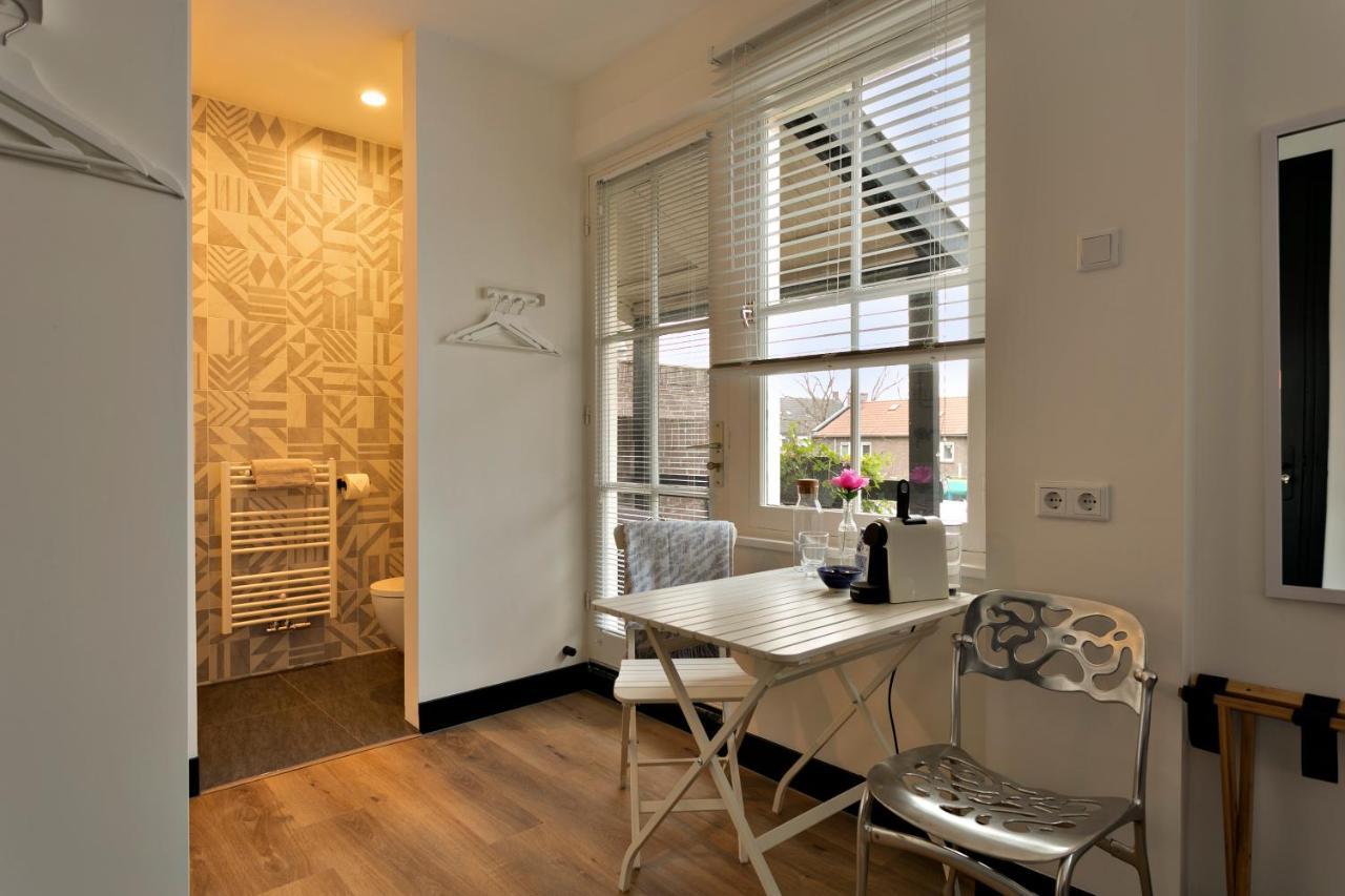 Stadsslaperij B&B Tilburg Eksteriør bilde